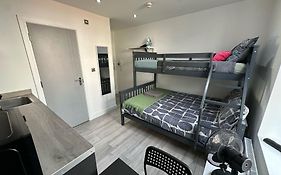 Fulham Guest Studios 268