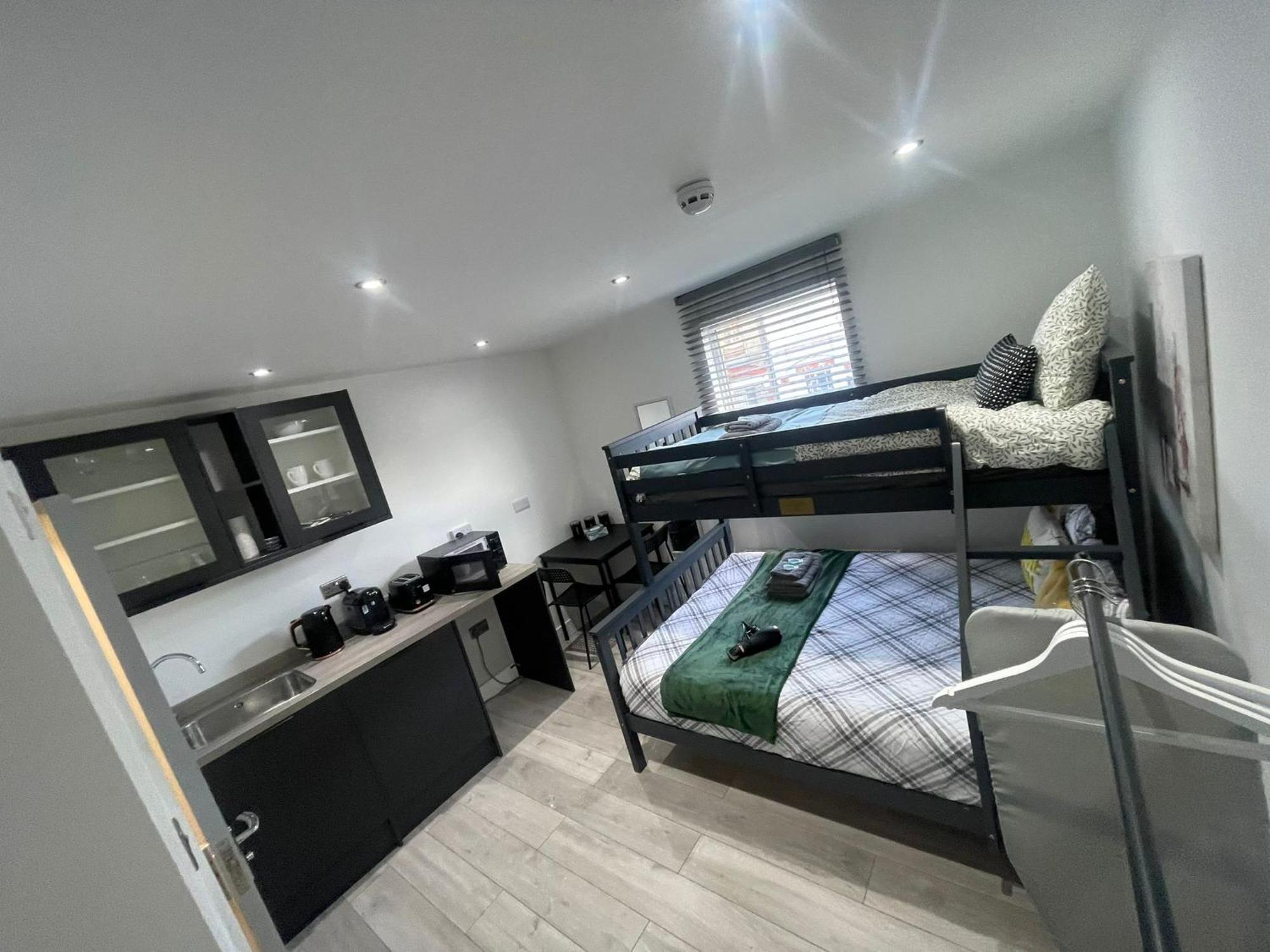 Fulham Guest Studios 268 London Room photo