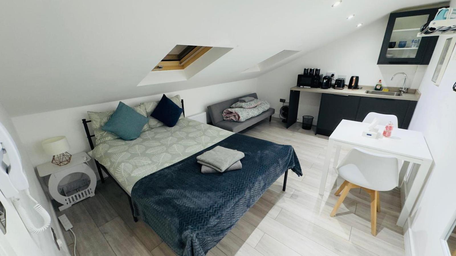 Fulham Guest Studios 268 London Room photo